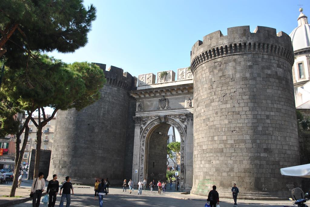 Bed & Breakfast A Castel Capuano Napoli Esterno foto