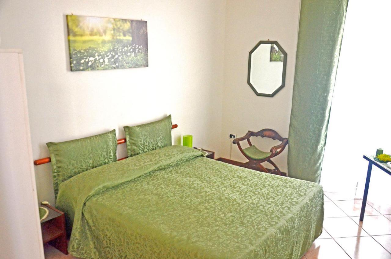 Bed & Breakfast A Castel Capuano Napoli Esterno foto