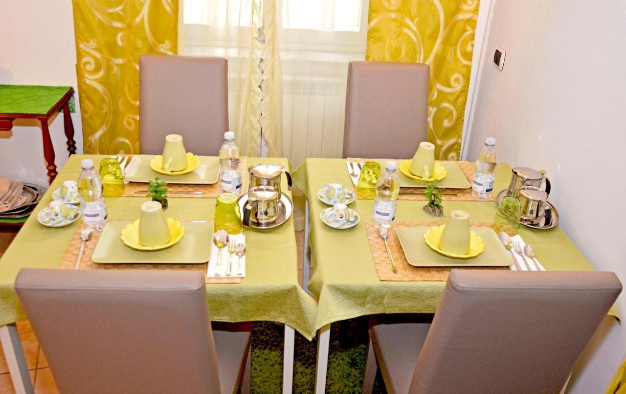 Bed & Breakfast A Castel Capuano Napoli Esterno foto